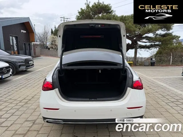 MERCEDES BENZ E-Classe W214 E200 Avantgarde Limited 2025 — photo 15 sur 22