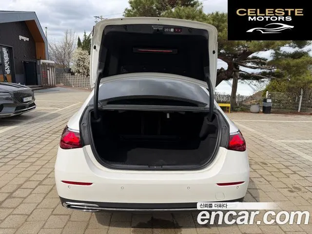 MERCEDES BENZ E-Classe W214 E200 Avantgarde Limited 2025 — photo 14 sur 20