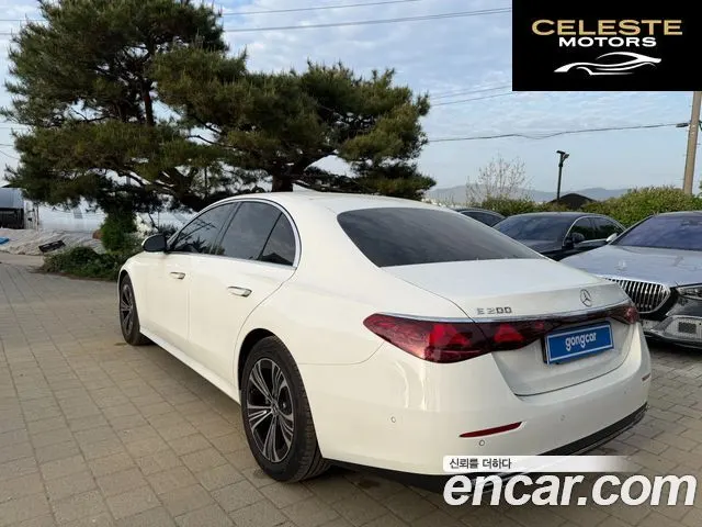 MERCEDES BENZ E-Classe W214 E200 Avantgarde Limited 2025 — photo 2 sur 22