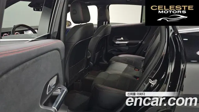 MERCEDES BENZ GLA-Classe H247 GLA250 4MATIC 2020 — photo 13 sur 20