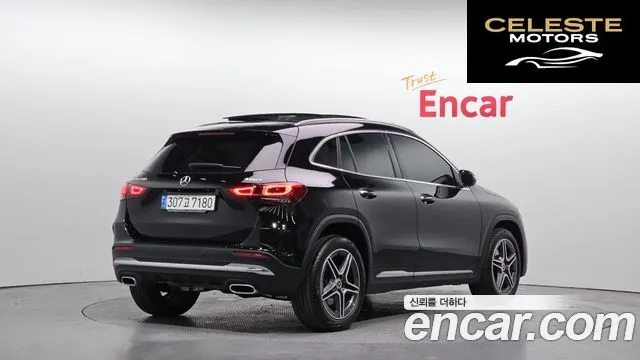 MERCEDES BENZ GLA-Classe H247 GLA250 4MATIC 2020 — photo 2 sur 20