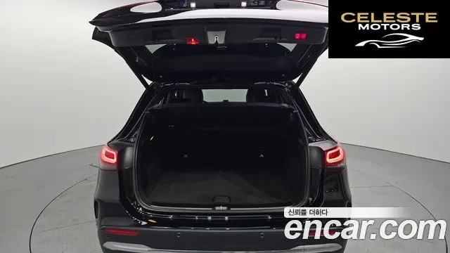 MERCEDES BENZ GLA-Classe H247 GLA250 4MATIC 2020 — photo 20 sur 20