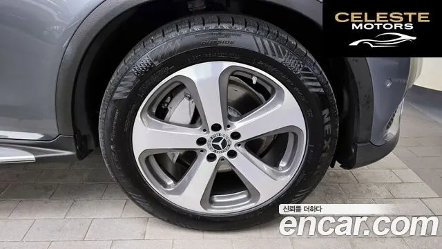 MERCEDES BENZ GLC-Classe X253 GLC300 4MATIC 2019 — photo 5 sur 20