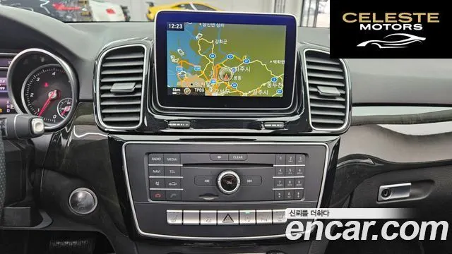 MERCEDES BENZ GLE-Classe W166 GLE250 d 4MATIC 2016 — photo 16 sur 26