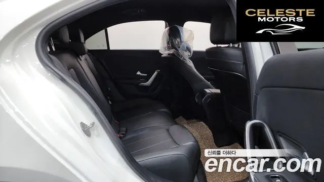 MERCEDES BENZ A-Classe W177 A220 Berline 2021 — photo 12 sur 20