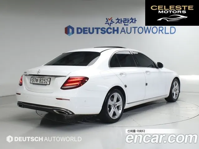 MERCEDES BENZ E-Classe W213 E200 Avantgarde 2018 — photo 2 sur 26