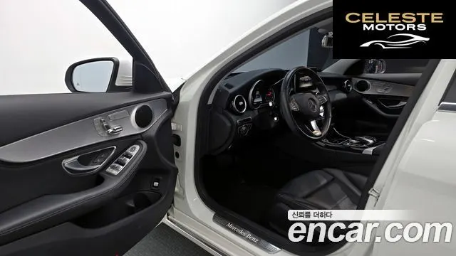MERCEDES BENZ C-Classe W205 C220 d 4MATIC 2016 — photo 11 sur 26