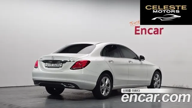 MERCEDES BENZ C-Classe W205 C220 d 4MATIC 2016 — photo 2 sur 26