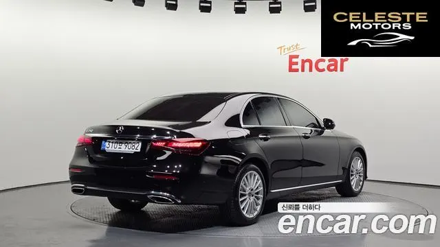 MERCEDES BENZ E-Classe W213 E250 Exclusive 2022 — photo 2 sur 20