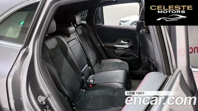MERCEDES BENZ GLA-Classe H247 GLA250 4MATIC 2023 — photo 12 sur 26