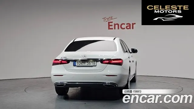 MERCEDES BENZ E-Classe W213 E250 Exclusive 2021 — photo 4 sur 20