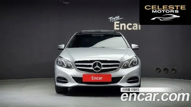 MERCEDES BENZ E-Classe W212 E250 4MATIC Avantgarde 2016 — photo 3 sur 20