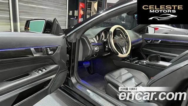 MERCEDES BENZ E-Classe W212 E200 Cabriolet 2017 — photo 12 sur 20