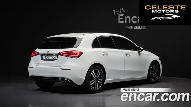 MERCEDES BENZ A-Classe W177 A220 Hatchback 2022 — photo 2 sur 20