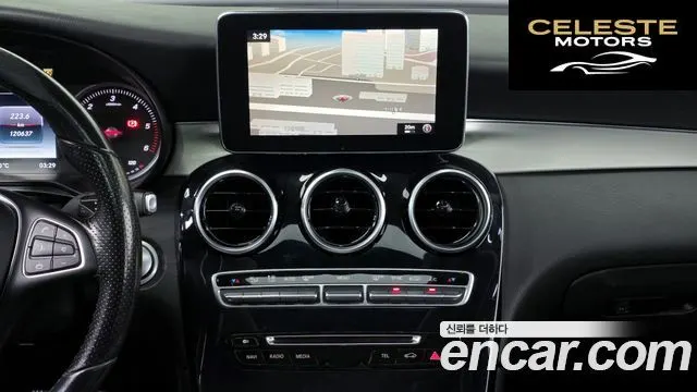 MERCEDES BENZ GLC-Classe X253 GLC220 d 4MATIC 2017 — photo 15 sur 20