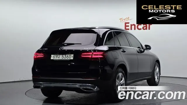 MERCEDES BENZ GLC-Classe X253 GLC220 d 4MATIC 2017 — photo 2 sur 20