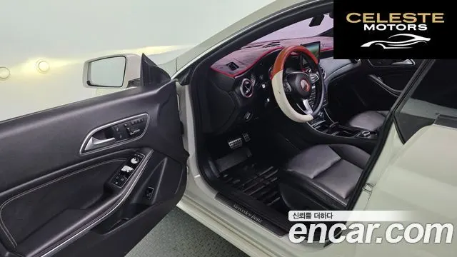 MERCEDES BENZ CLA-Classe C117 CLA200 CDI 4MATIC 2015 — photo 11 sur 20