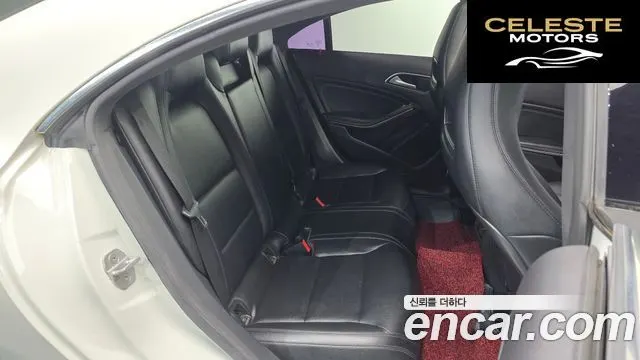 MERCEDES BENZ CLA-Classe C117 CLA200 CDI 4MATIC 2015 — photo 12 sur 20