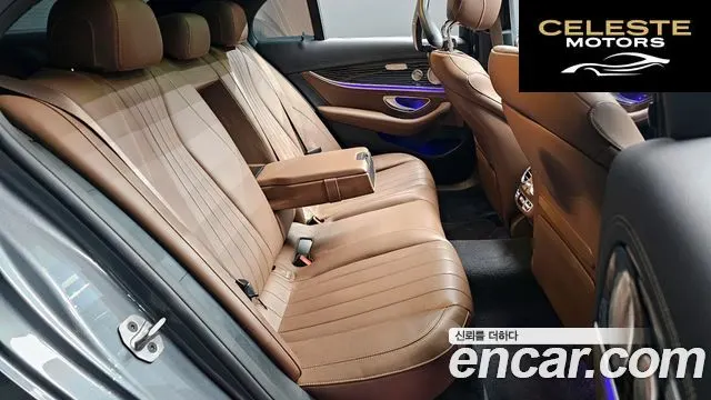 MERCEDES BENZ E-Classe W213 E450 4MATIC Exclusive 2021 — photo 12 sur 20