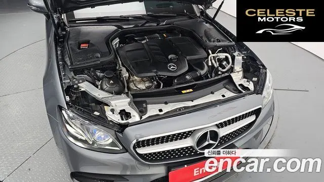 MERCEDES BENZ E-Classe W213 E220d Coupé 2019 — photo 6 sur 20