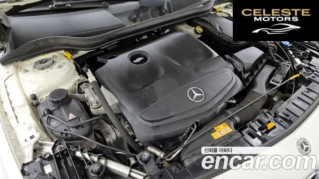 MERCEDES BENZ GLA-Classe X156 GLA220 2018 — photo 6 sur 20