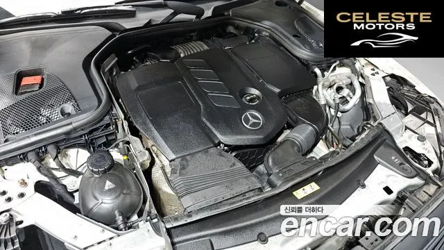 MERCEDES BENZ E-Classe W213 E220d Exclusive 2017 — photo 6 sur 20