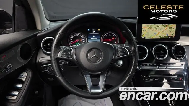 MERCEDES BENZ GLC-Classe X253 GLC220 d 4MATIC 2017 — photo 14 sur 19