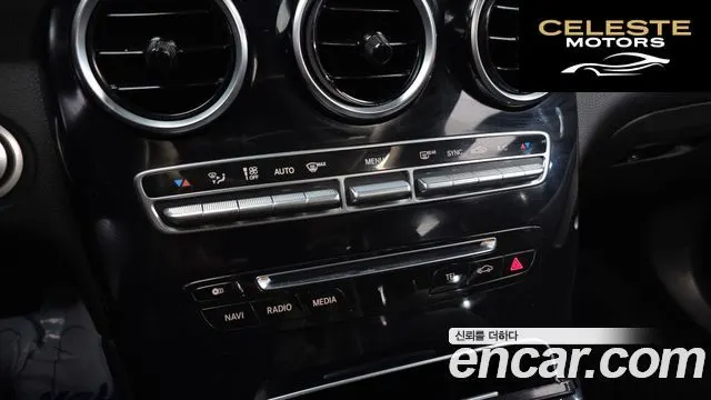 MERCEDES BENZ GLC-Classe X253 GLC220 d 4MATIC 2017 — photo 19 sur 19