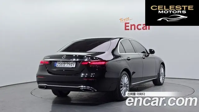MERCEDES BENZ E-Classe W213 E220d 4MATIC Exclusive 2023 — photo 2 sur 20