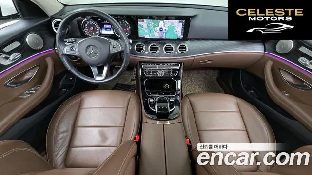 MERCEDES BENZ E-Classe W213 E220d Avantgarde 2018 — photo 10 sur 41