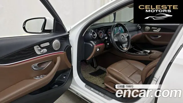 MERCEDES BENZ E-Classe W213 E220d Avantgarde 2018 — photo 13 sur 41