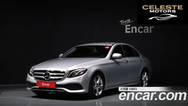 MERCEDES BENZ E-Classe W213 E220d Avantgarde 2017 — photo 38 sur 39