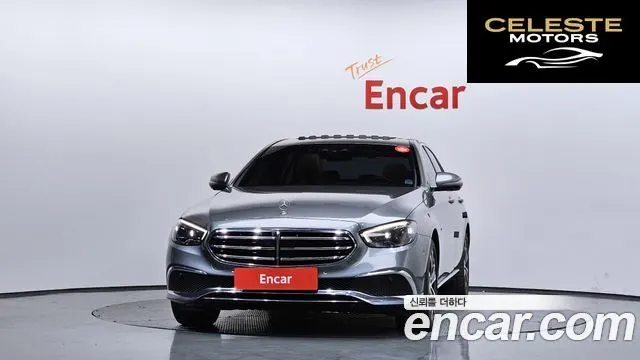 MERCEDES BENZ E-Classe W213 E300e 4MATIC Exclusive 2021 — photo 3 sur 20