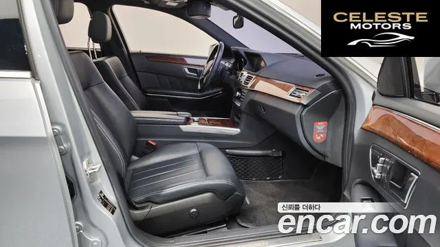 MERCEDES BENZ E-Classe W212 E300 2014 — photo 11 sur 20