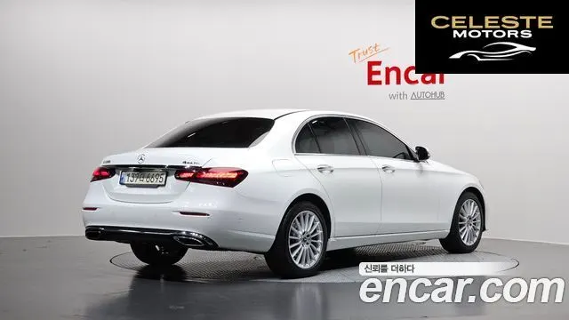 MERCEDES BENZ E-Classe W213 E250 Exclusive 2021 — photo 2 sur 20