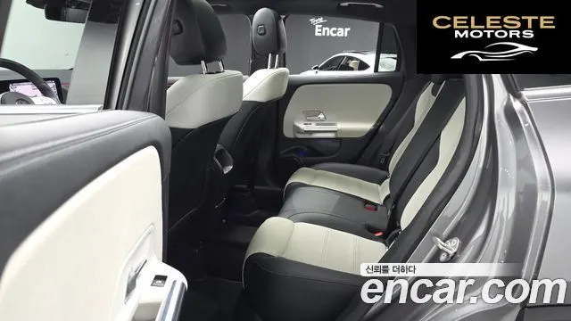 MERCEDES BENZ GLA-Classe H247 GLA250 4MATIC 2020 — photo 12 sur 20