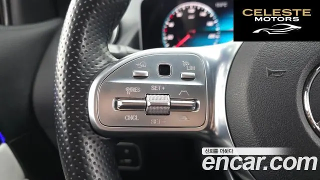 MERCEDES BENZ GLA-Classe H247 GLA250 4MATIC 2020 — photo 17 sur 20