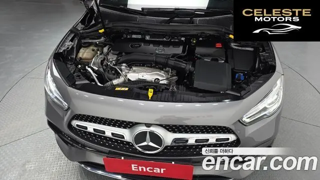MERCEDES BENZ GLA-Classe H247 GLA250 4MATIC 2020 — photo 6 sur 20