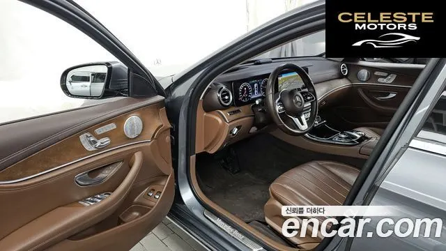 MERCEDES BENZ E-Classe W213 E300e Exclusive 2019 — photo 13 sur 39