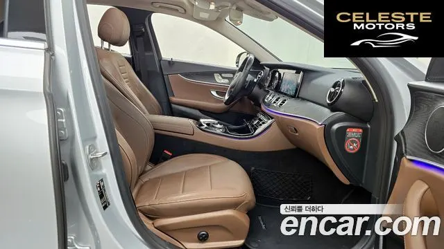 MERCEDES BENZ E-Classe W213 E220d Avantgarde 2017 — photo 17 sur 39