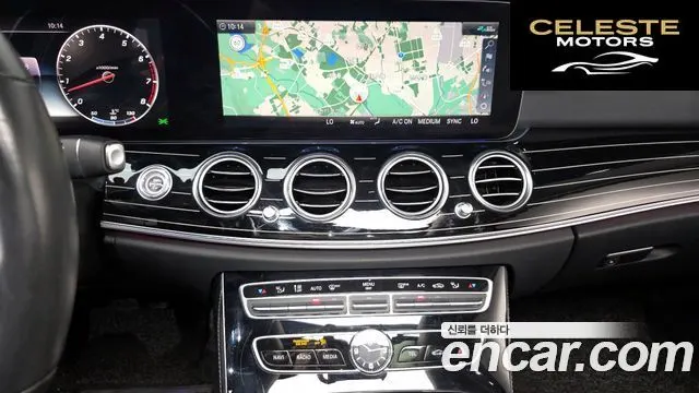 MERCEDES BENZ E-Classe W213 E450 4MATIC Exclusive 2020 — photo 12 sur 20