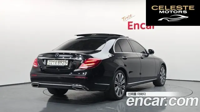 MERCEDES BENZ E-Classe W213 E450 4MATIC Exclusive 2020 — photo 2 sur 20
