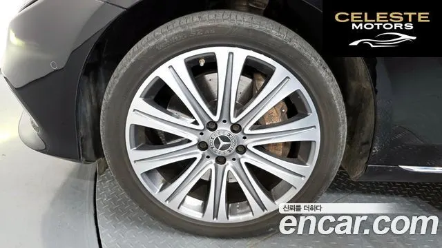 MERCEDES BENZ E-Classe W213 E450 4MATIC Exclusive 2020 — photo 5 sur 20