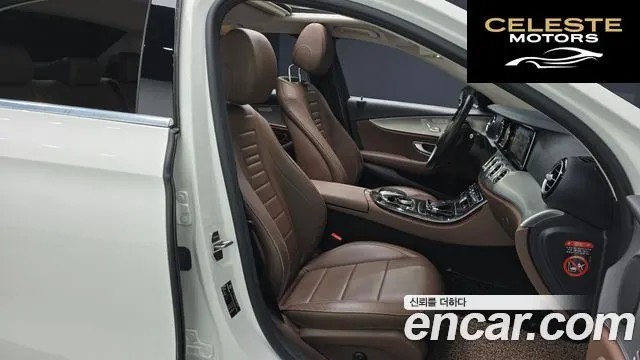 MERCEDES BENZ E-Classe W213 E200 Avantgarde 2018 — photo 15 sur 31