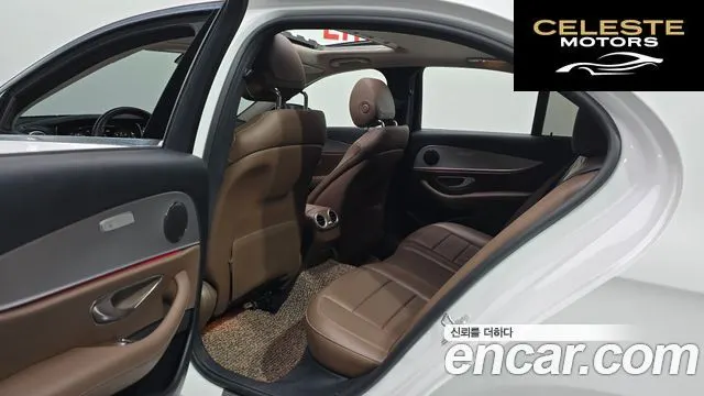 MERCEDES BENZ E-Classe W213 E200 Avantgarde 2018 — photo 16 sur 31