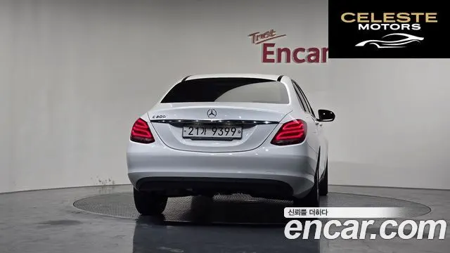MERCEDES BENZ C-Classe W205 C200 2017 — photo 4 sur 20