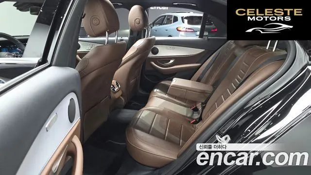 MERCEDES BENZ E-Classe W213 E250 Avantgarde 2021 — photo 17 sur 30
