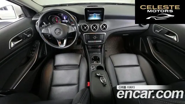 MERCEDES BENZ GLA-Classe X156 GLA220 2019 — photo 7 sur 31