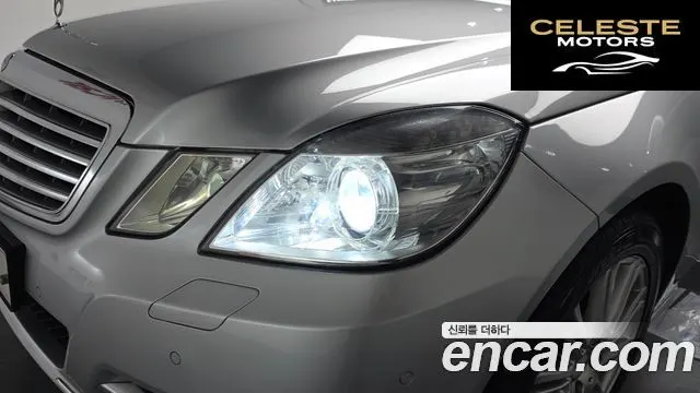 MERCEDES BENZ E-Classe W212 E300 2012 — photo 8 sur 29