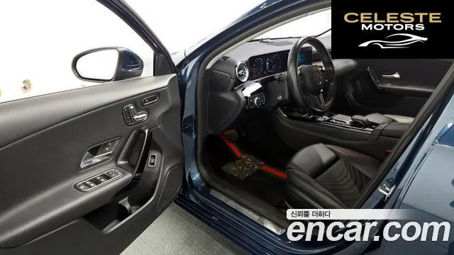 MERCEDES BENZ A-Classe W177 A220 Berline 2020 — photo 13 sur 31